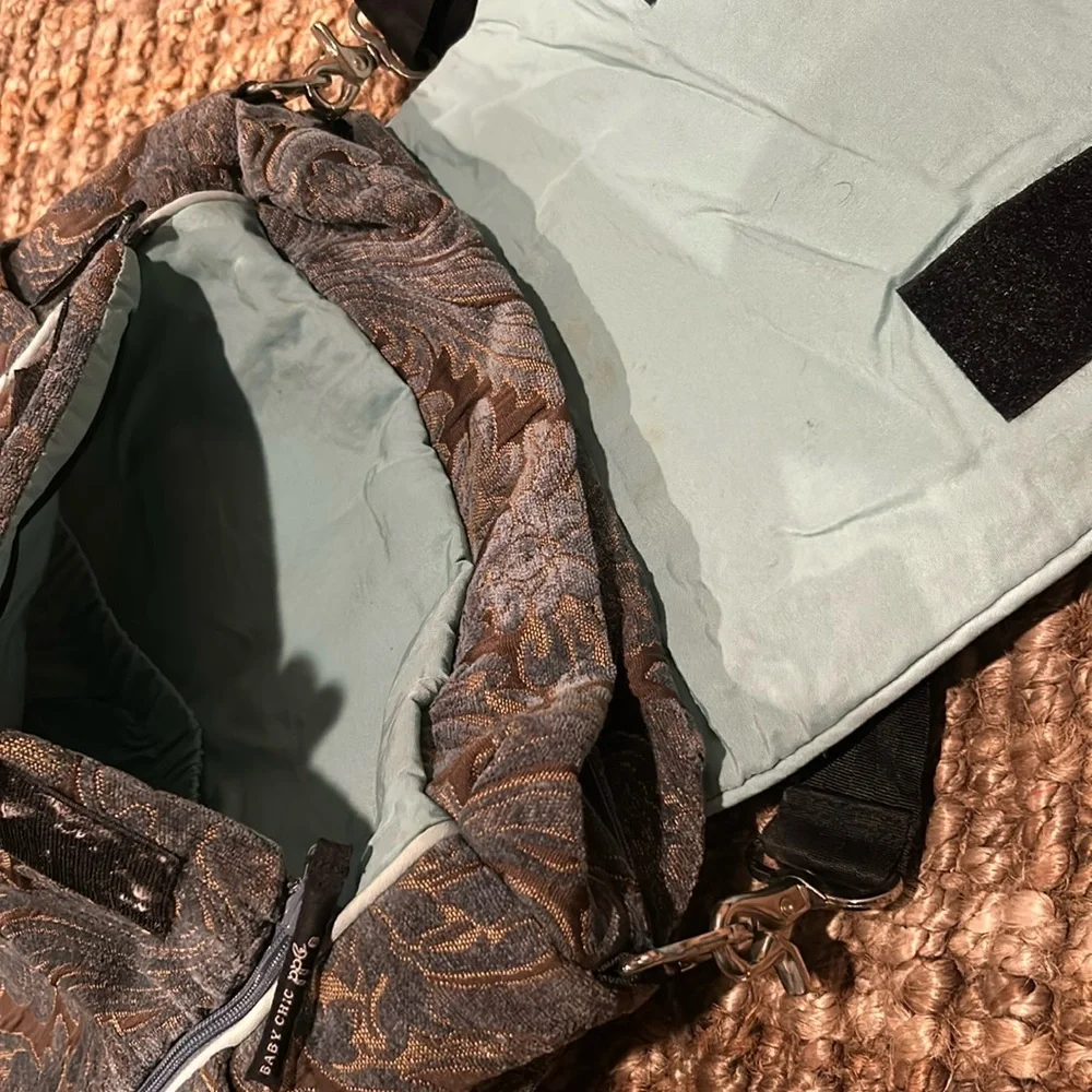 Petunia Pickle Bottom Baby Chic Convertable Diaper Bag